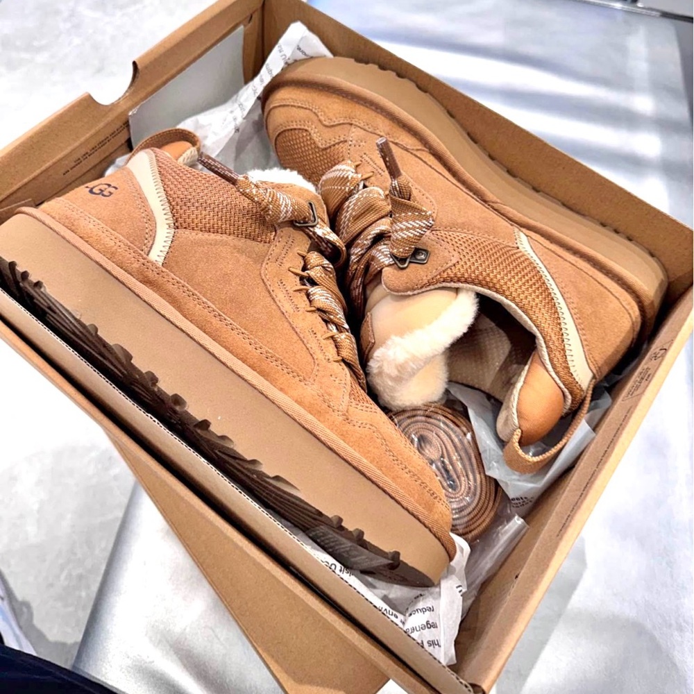 UGG Lowmel